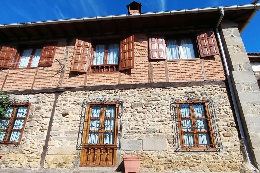 Casa Rustica En Dobres Con Vistas A La Montana Vila Exterior foto